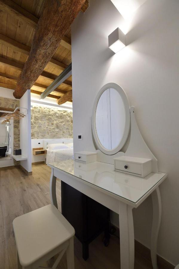Le Benedettine Affittacamere Relais 丰迪 外观 照片